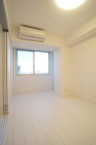 ハーキュリーズ両国の洋室