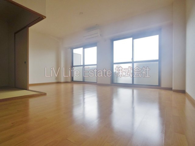 東久留米市下里１丁目の賃貸マンションの居間・リビング