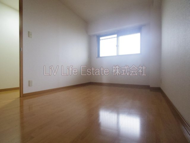 東久留米市下里１丁目の賃貸マンションの寝室