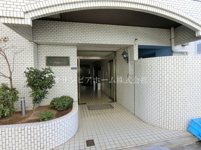 ワコー月島マンション　5階　角　部屋　2020年　リ　フォーム済のエントランス