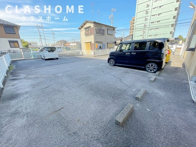 リプルイワツキ　　刈谷市近郊の賃貸ならクラスホーム刈谷店の駐車場
