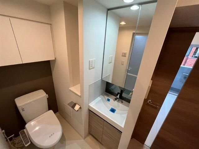 ＡＸＡＳ駒込アジールコートの洗面所