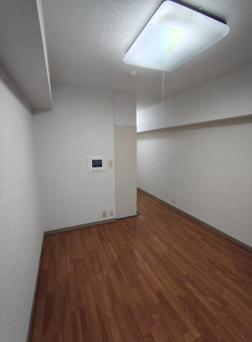 元町アーバンライフの居間・リビング