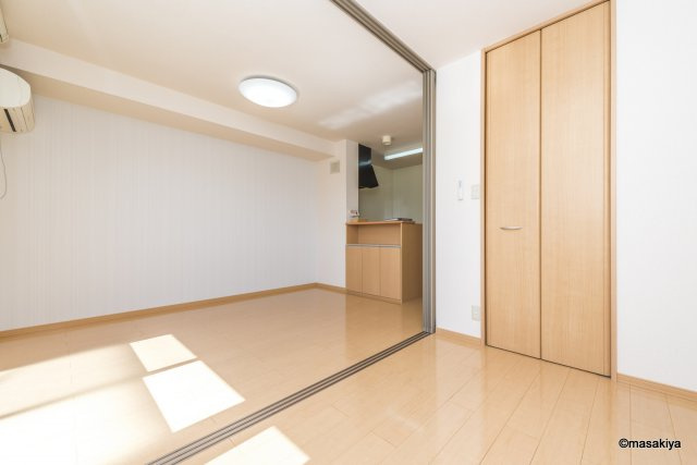 メゾン・ド・ブランの居間・リビング