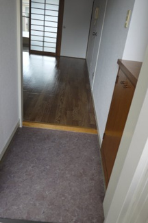 【玄関】 | 第５岡村ビル | 202号室の室内写真です。