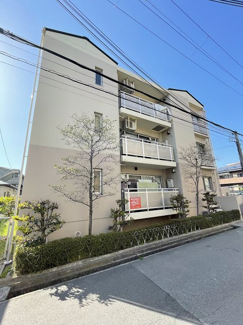 エルコート上甲子園の外観