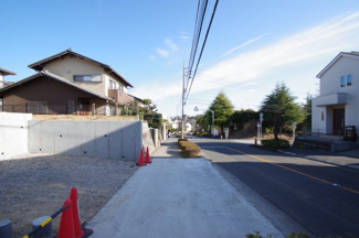 【前面道路含む現地写真】 | 【仲介手数料無料！！】日野市百草　建築条件付き売地（全1区画）1区画　3400万円