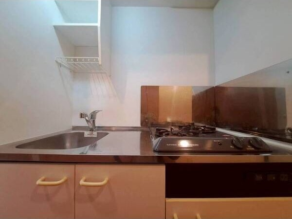 レジデンス金山スクエア(旧プライムアーバン金山)のキッチン