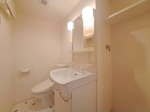 レジデンス金山スクエア(旧プライムアーバン金山)の洗面所