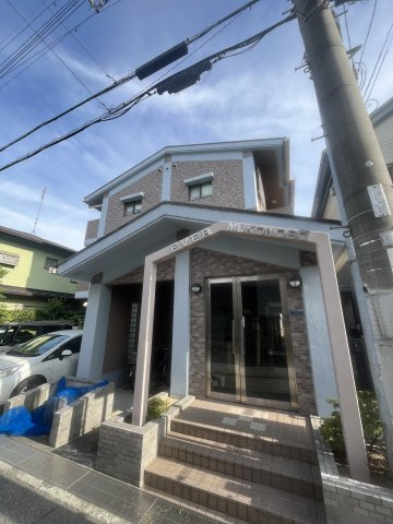 エバー武庫之荘の外観