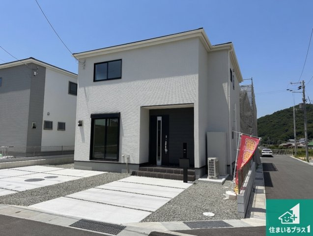 南あわじ市広田中筋　新築一戸建ての外観|お客様に長く安心して住んでいだだける事にこだわった家づくり！住んでからのアフターサービスにもしっかりと取り組んでいます！