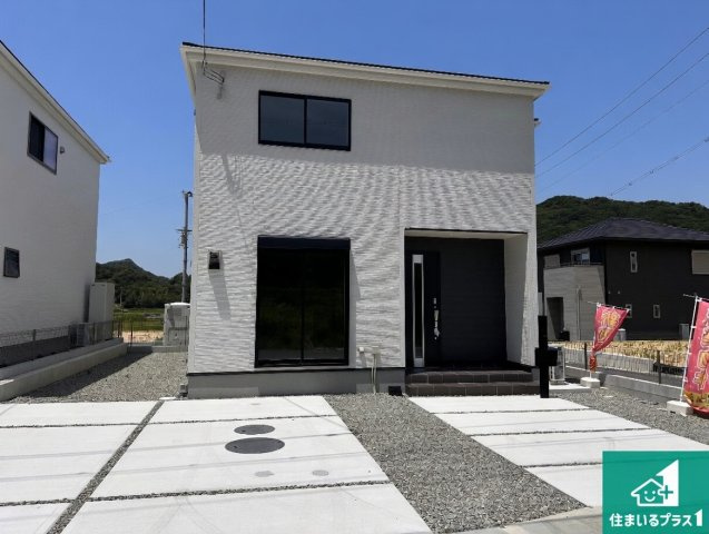 南あわじ市広田中筋　新築一戸建ての外観|お客様に長く安心して住んでいだだける事にこだわった家づくり！住んでからのアフターサービスにもしっかりと取り組んでいます！