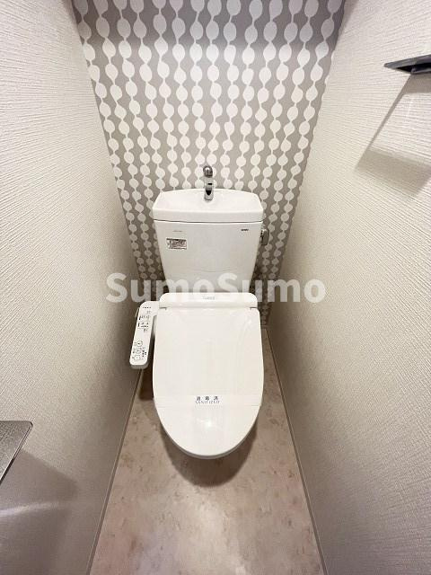 エスリードレジデンス大阪WESTのトイレ|落ち着いたトイレです