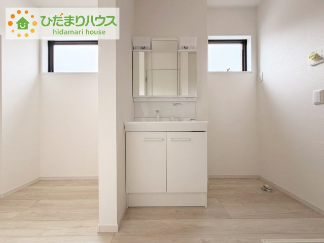 ひたちなか市足崎2期　新築戸建の独立洗面台|シンプルで使い勝手の良い独立洗面台！