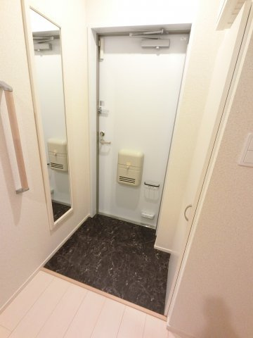 【玄関】