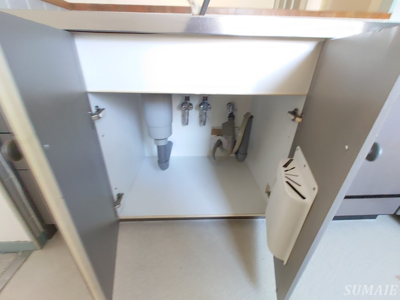 ディアシティ赤羽のキッチン|キッチン下収納です☆