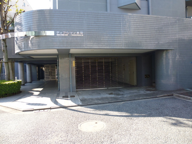 ディアシティ赤羽の駐車場|建物敷地内に駐車場ございます