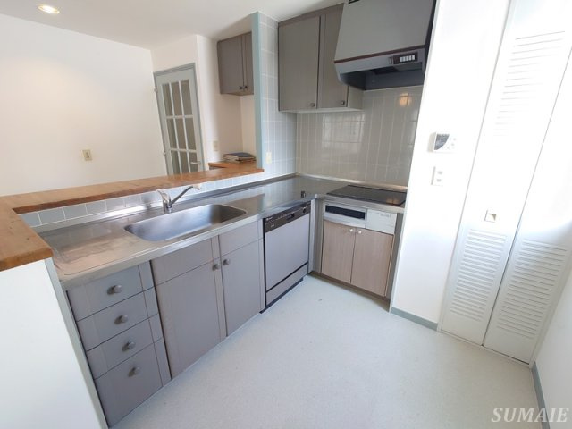 ディアシティ赤羽のキッチン|システムキッチンです☆