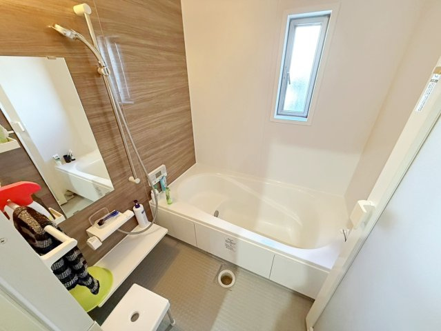 岸和田市尾生町6丁目　中古戸建の浴室