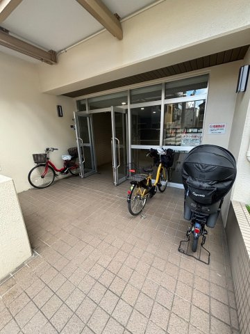 グランドハイツ岸本のその他共用部分
