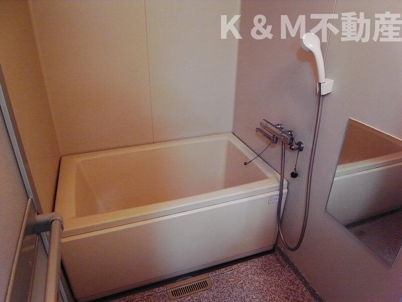 ＰＬＥＮＤＹ北小金の浴室|ゆったり過ごせるお風呂です