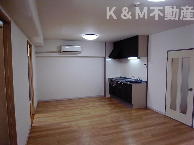 ＰＬＥＮＤＹ北小金の居間・リビング|こちらの居間で趣味の時間をお楽しみください