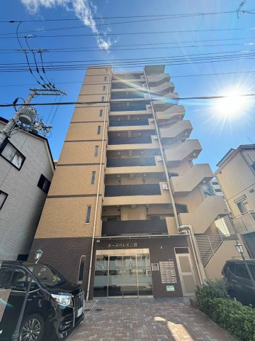 カーヨパレス二宮の外観