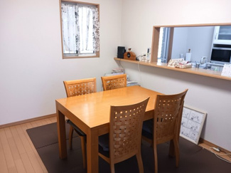 【ダイニング】 | 草加市青柳８丁目　中古戸建 | 室内は綺麗にお使いです。