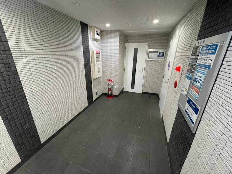 グランパシフィック塩草のロビー