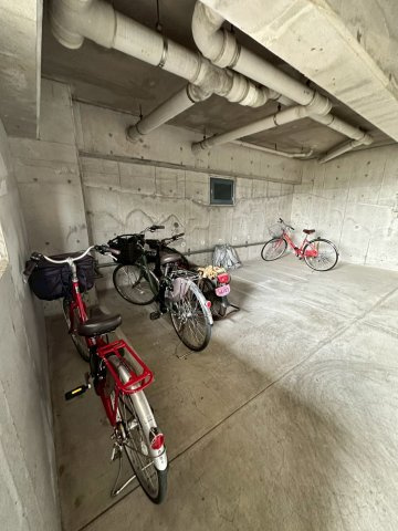 グランドゥール逆瀬川 のその他共用部分