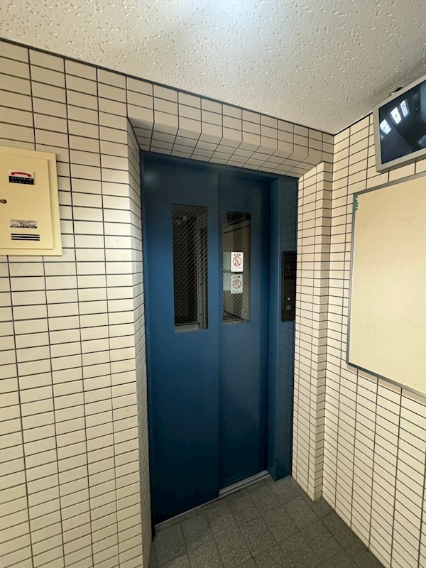 カーム鷹取の外観