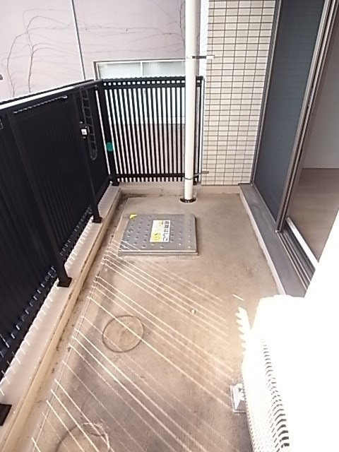 カシータ神戸元町JPのバルコニー
