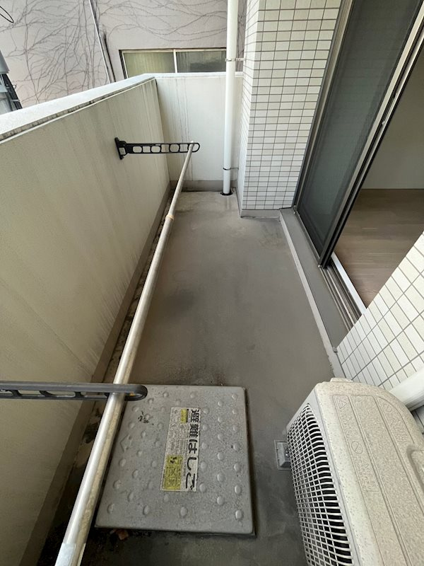 カシータ神戸元町JPのバルコニー