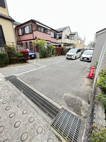 ガーデン甲東の外観