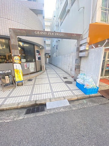 グランピア今津の外観