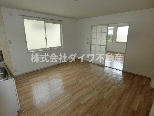 レジデンス東Ⅱの居間・リビング|ダイニング