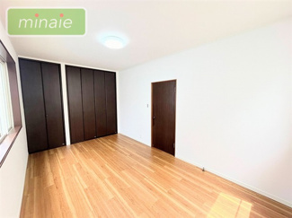 【洋室】 | 平日・土日も見学できます　リフォーム〇　朝日ヶ丘 | 販売現地