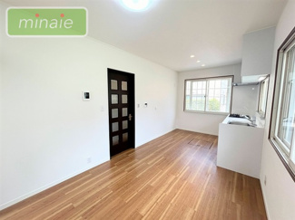 【居間・リビング】 | 平日・土日も見学できます　リフォーム〇　朝日ヶ丘 | 販売現地