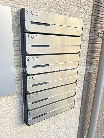 大阪市西淀川区御幣島４丁目のアパートの外観