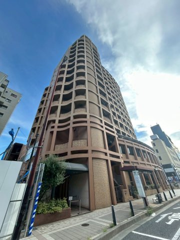 ガーデンライフ岡本の外観