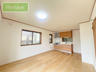 【居間・リビング】 | 平日・土日も見学できます　小学校７分　リフォーム済み　国分 | 販売現地