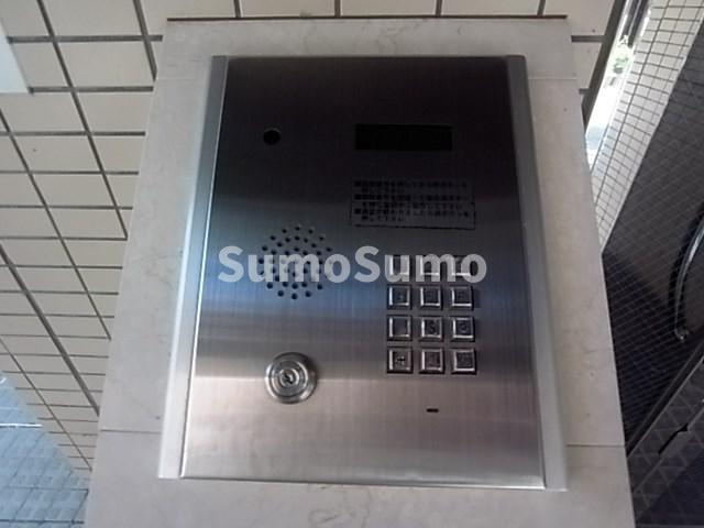 シャルマンフジ灘弐番館の外観