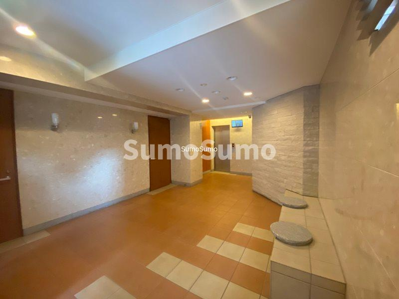 ジュネーゼグラン上本町のエントランス|毎日通るエントランスはこのようになっています