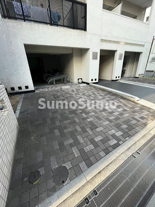 カシータ神戸元町JPのエントランス