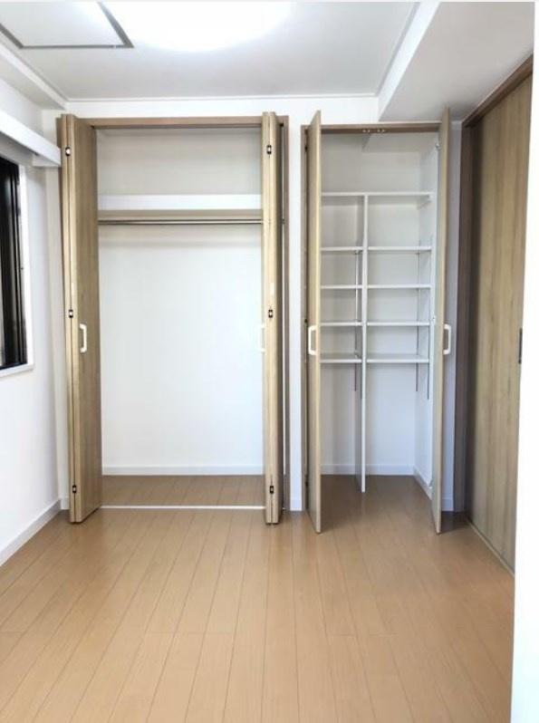 中野区鷺宮１丁目の賃貸マンションの収納