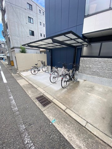 スクーデリア西宮の外観