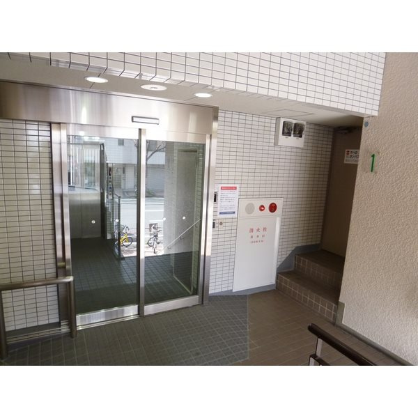 カサベラ花隈のエントランス