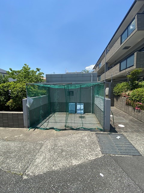 シャン・ド・フルールの外観
