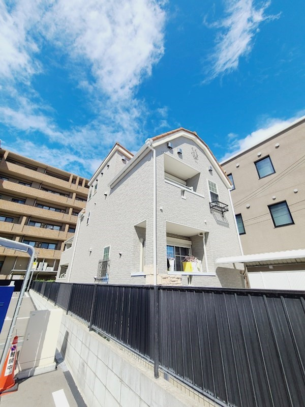 ステラハウス44の外観