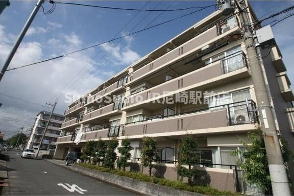 ジュネス武庫之荘Ⅱの外観|きれいな外観です